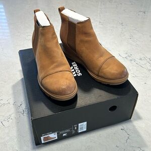 Sorel Evie II Chelsea waterproof wedge boot size 8